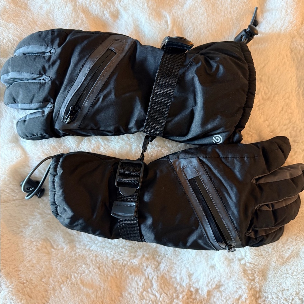 Champion Black Insulated Winter Gloves